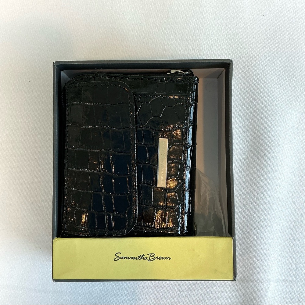Samantha Brown Black Croc-Embossed Italian Leather Zip & Snap Accordion Wallet